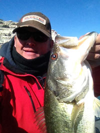 Kurt Dove with a nice catch at Bassmaster Central Open #1